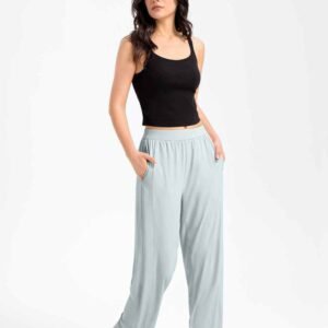 အညိုရောင် ယောဂ leggings