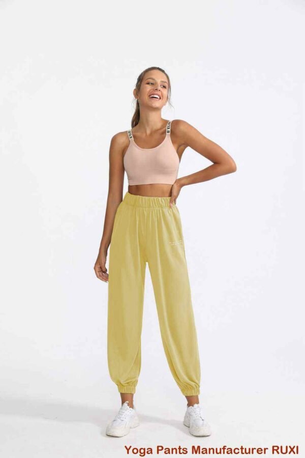 jumpsuit ယောဂဝတ်