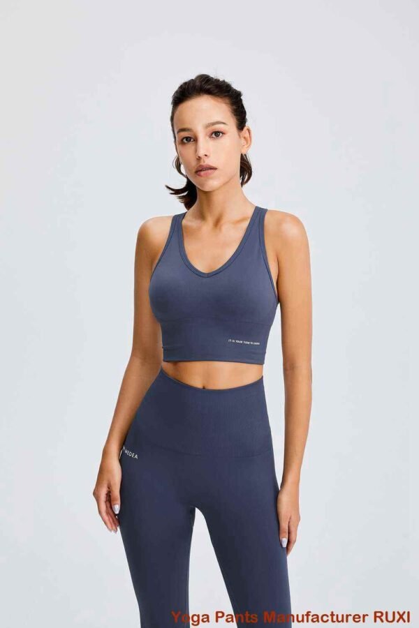 v ချုပ်ရိုး leggings